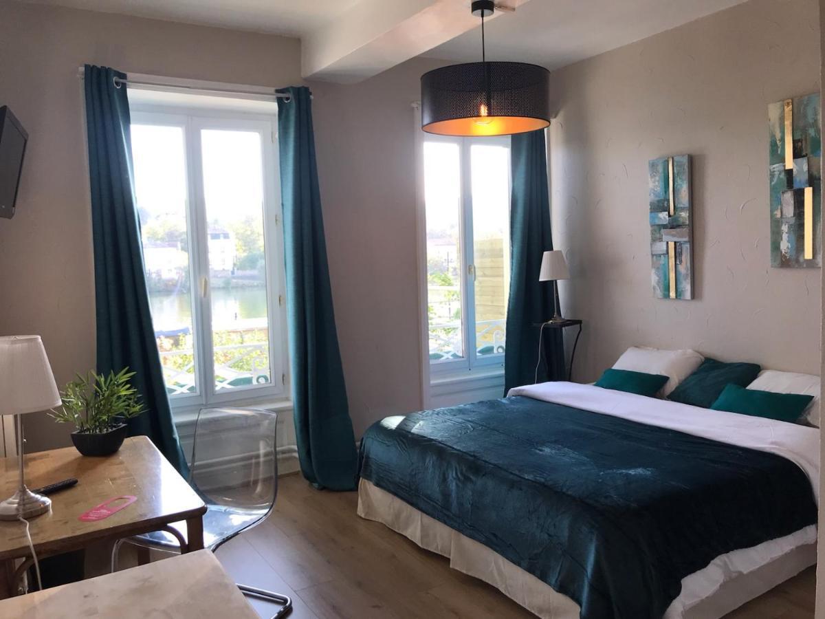 O Petit Nice Neuville-sur-Saône Εξωτερικό φωτογραφία